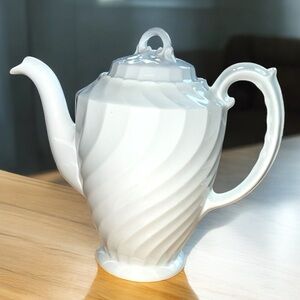 Burleigh Ware Queens swirl teapot, ironstone, made in England, vintage, no chips